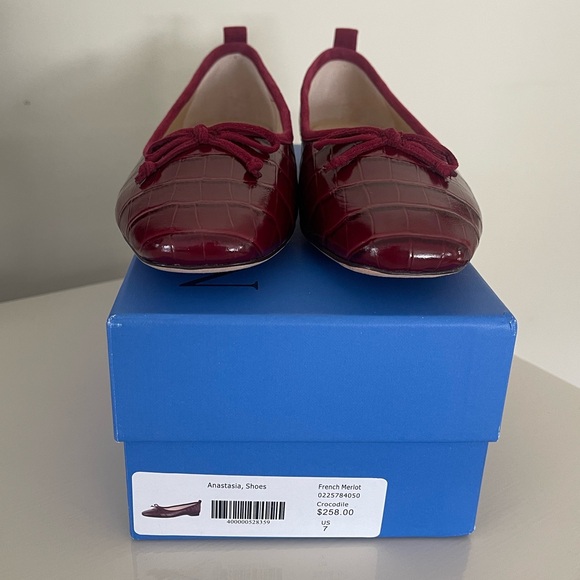 J. McLaughlin Anastasia Crocodile Leather Flats in French Merlot - Picture 2 of 7